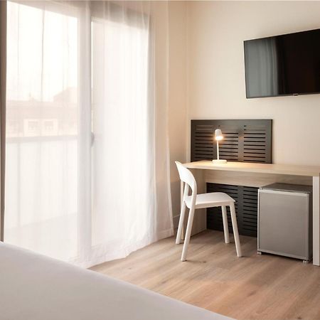 B&B Hotel Vitoria General Alava Екстериор снимка