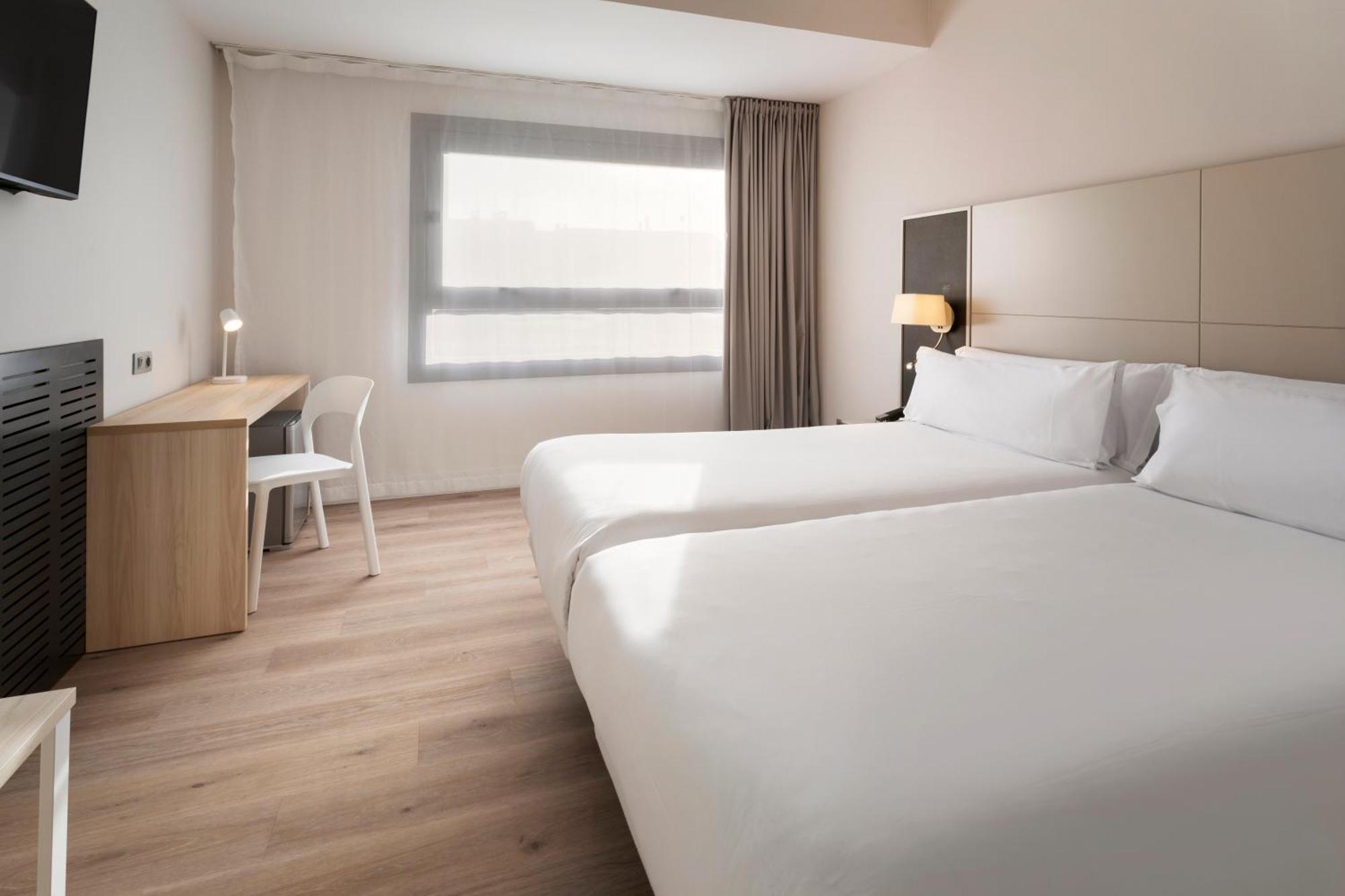 B&B Hotel Vitoria General Alava Екстериор снимка