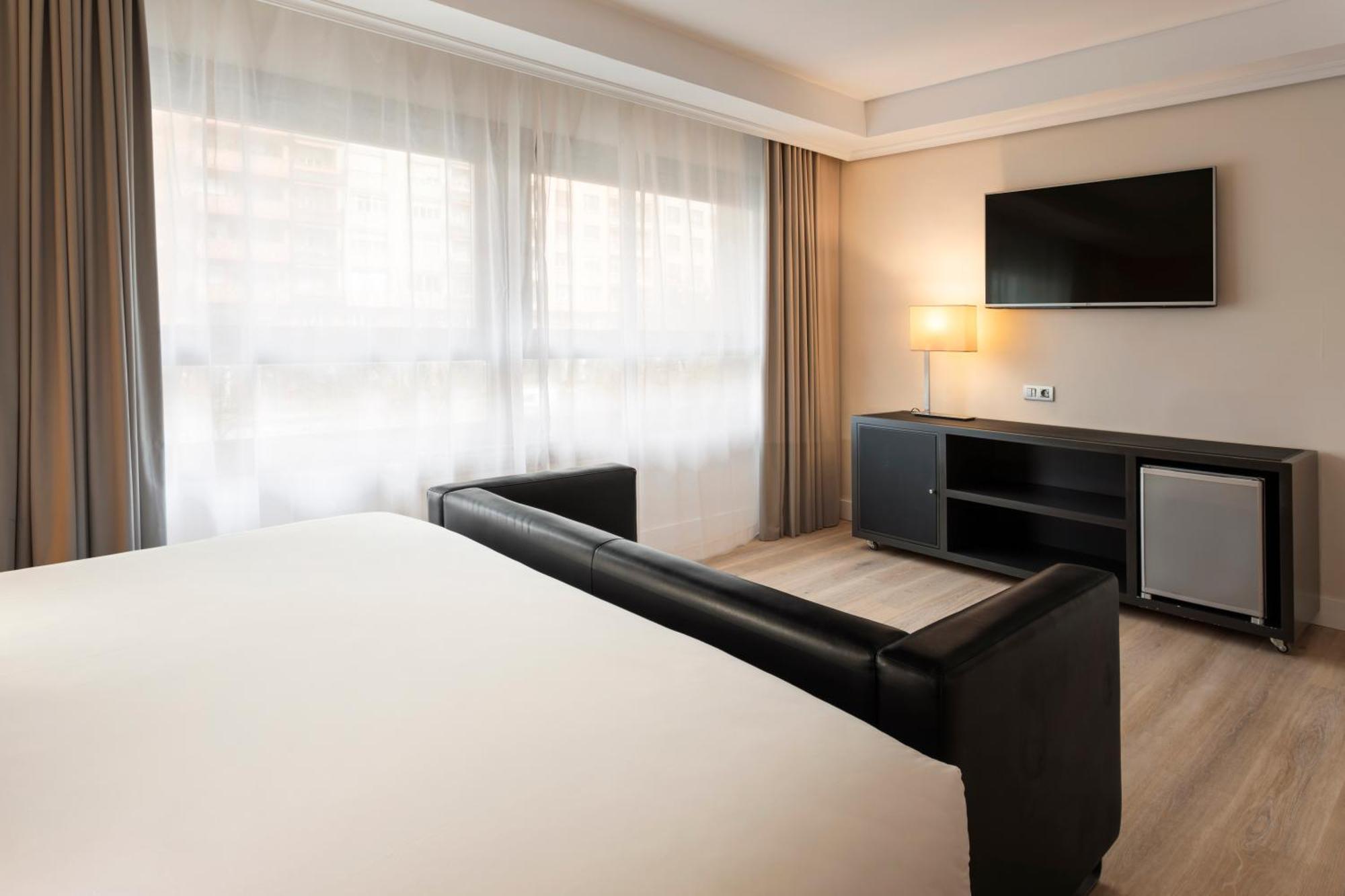 B&B Hotel Vitoria General Alava Екстериор снимка