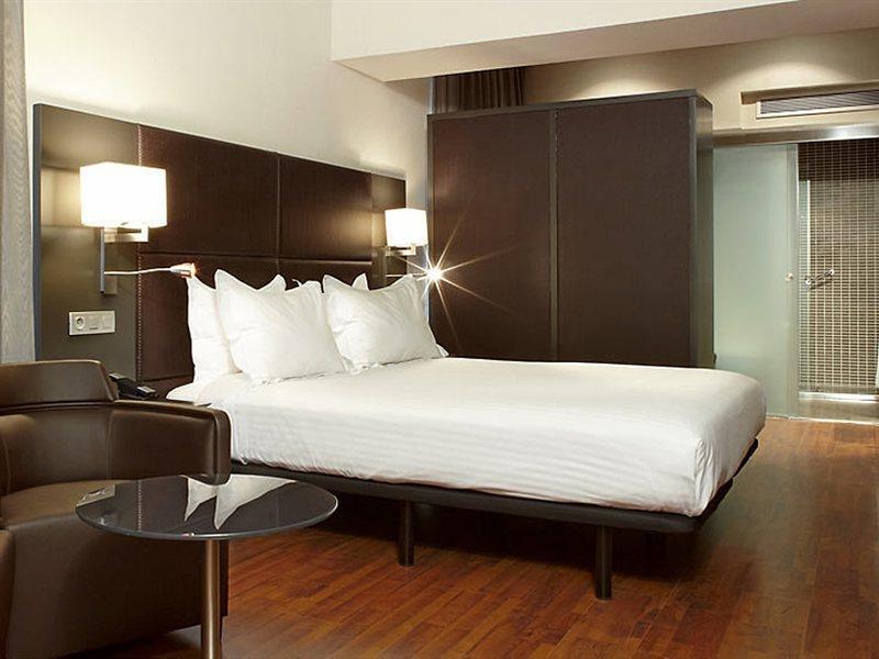 B&B Hotel Vitoria General Alava Екстериор снимка