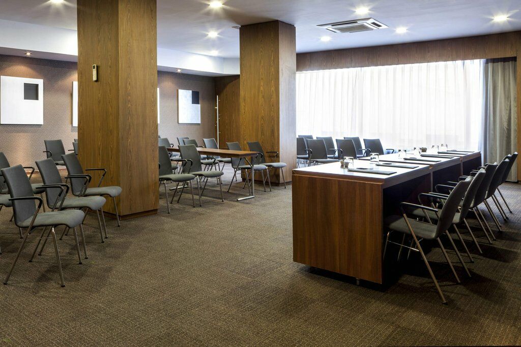 B&B Hotel Vitoria General Alava Екстериор снимка